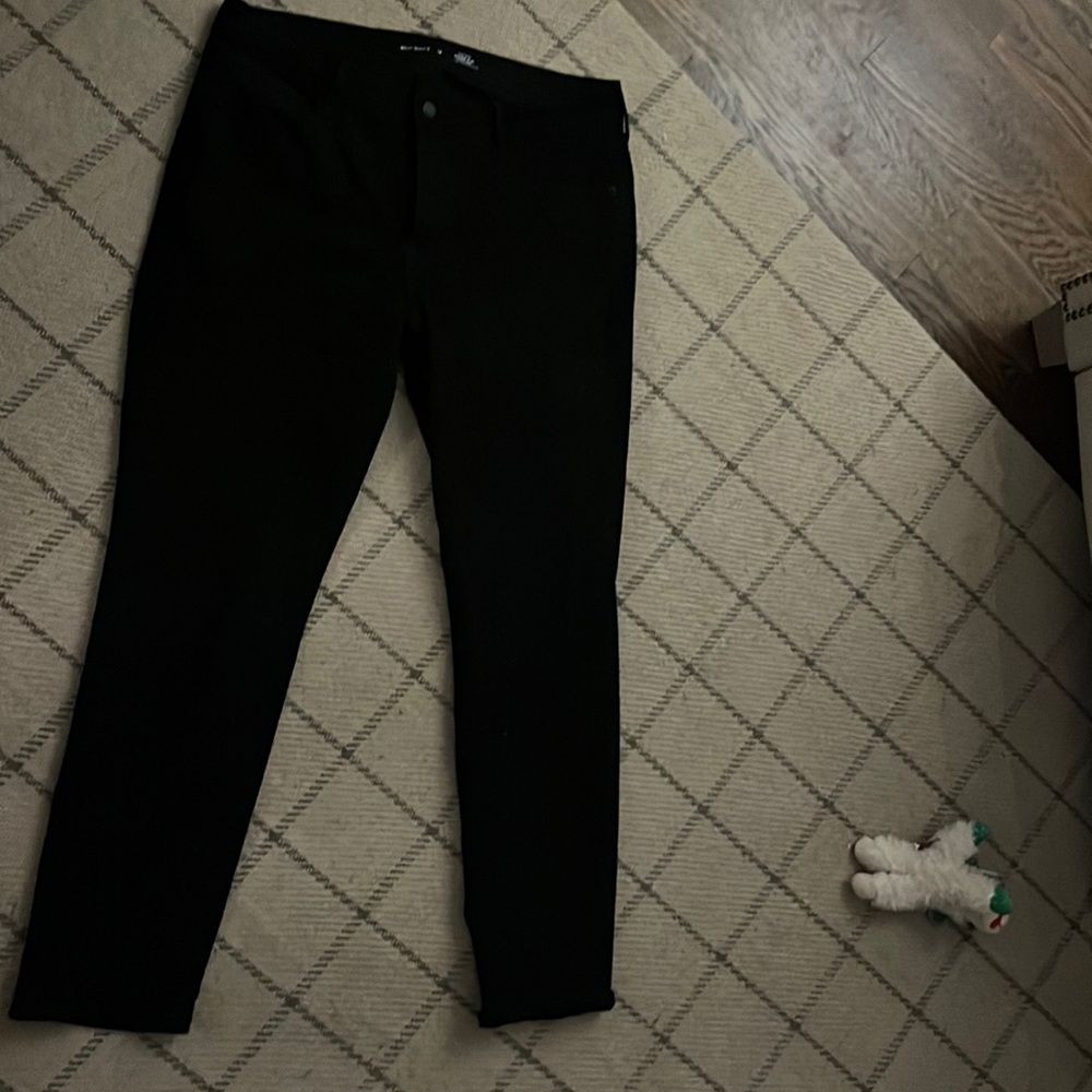 High rise power slim straight Old Navy black jeans